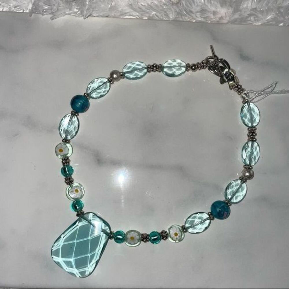 925 Silver Necklace 16” Sterling Silver Blue Stones Easy Clasp Womens Size 16”
